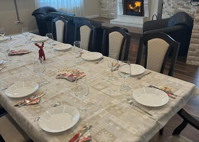 Holiday home Florilor *