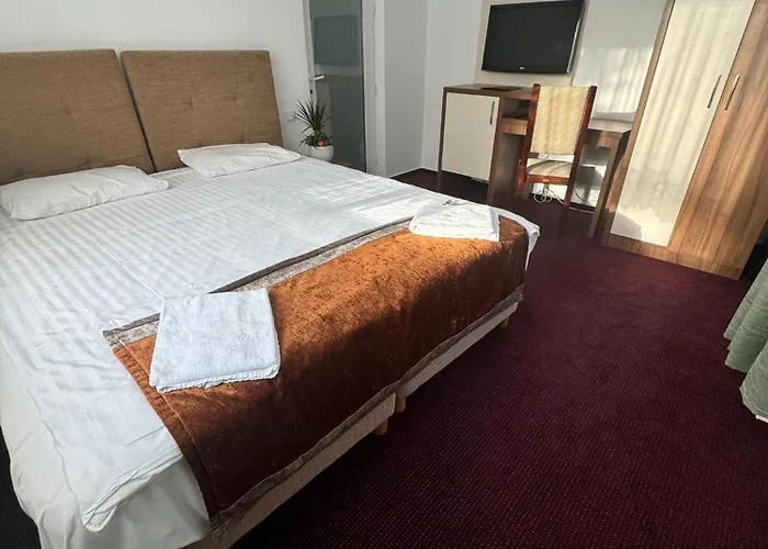 بيت للعطل Florilor *